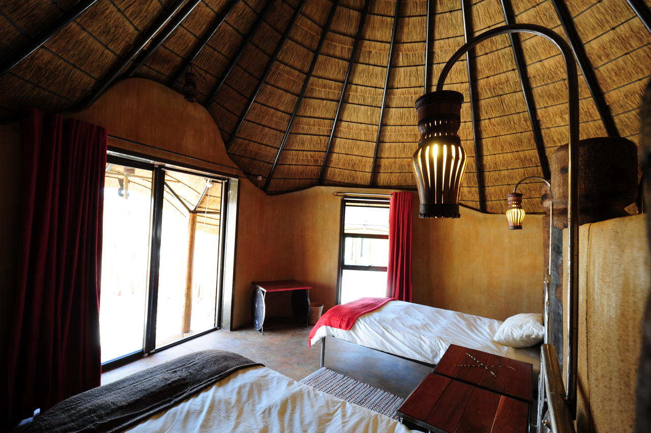 Ongula Village Homestead Lodge Omupumba Pokoj fotografie